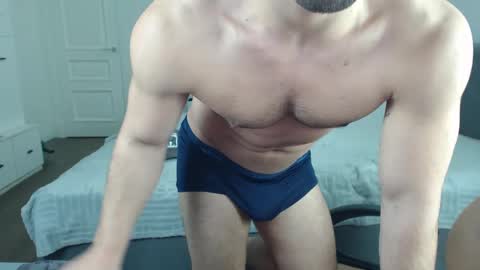 onebestlover online show from March 6, 2025, 7:54 pm