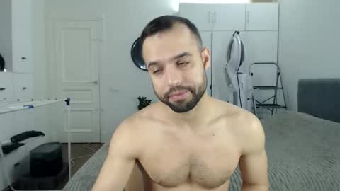 onebestlover online show from January 11, 2026, 8:52 am