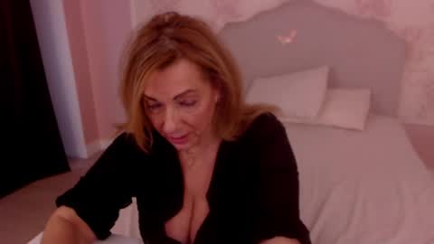 Nicole online show from February 17, 2025, 5:36 am