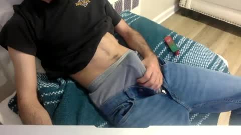 Snapshot of onehitwonder21 chatting on June 19, 2026, 2:27 am onehitwonder21 online show from June 19, 2026, 2:27 am