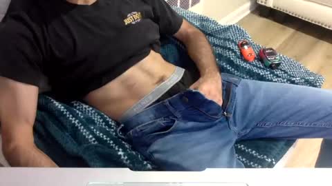 Snapshot of onehitwonder21 chatting on July 26, 2026, 6:37 pm onehitwonder21 online show from July 26, 2026, 6:37 pm