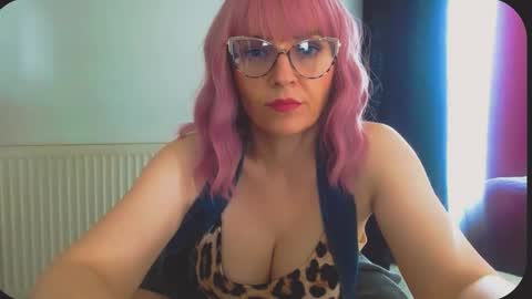 Nicol online show from April 20, 2026, 10:51 am