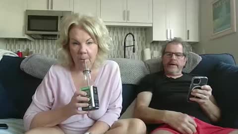 couple mature milf bigboobs curvy mommydaddy online show from December 16, 2025, 7:08 pm