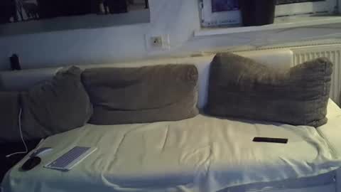 .....mICha..... online show from September 9, 2025, 2:00 am