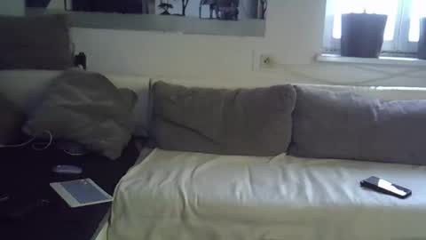 .....mICha..... online show from October 5, 2025, 2:15 pm