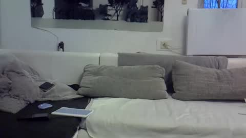 .....mICha..... online show from November 2, 2025, 3:36 pm