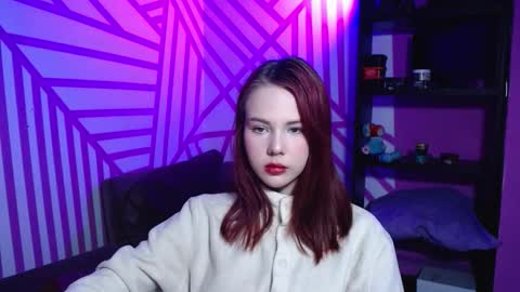 onessandra online show from September 18, 2025, 2:57 am