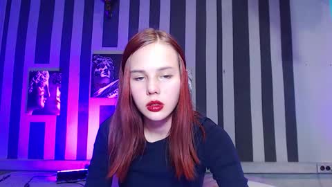 onessandra online show from October 8, 2025, 6:11 am