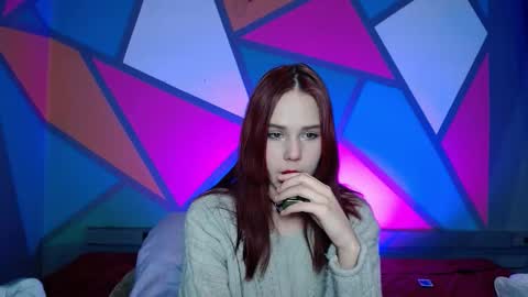 onessandra online show from February 5, 2026, 12:26 am