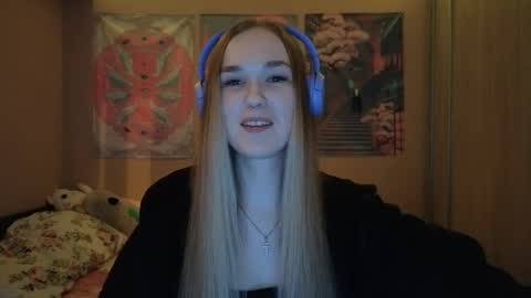 Elizabeth online show from March 22, 2026, 1:47 pm