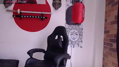 onix_ebony online show from March 7, 2026, 4:26 pm