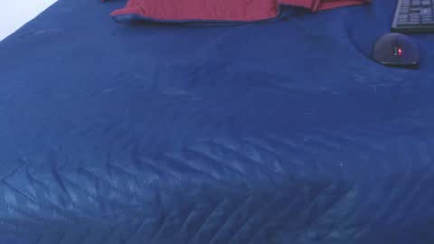 onixandghosty online show from April 16, 2026, 9:39 pm