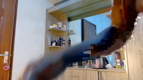 Bestie online show from December 16, 2024, 5:11 pm