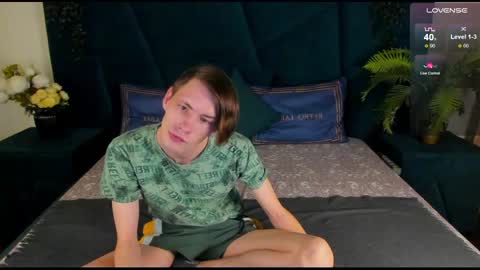 Erick  online show from February 19, 2025, 6:54 pm