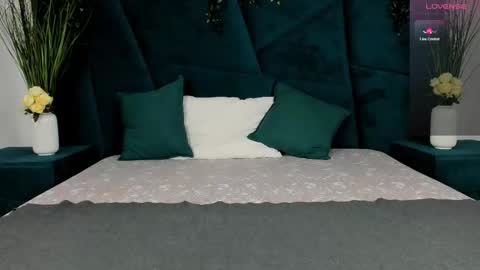 Erick  online show from October 17, 2025, 9:45 am