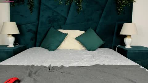 Erick  online show from November 9, 2025, 7:50 am