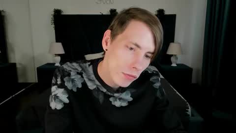 Snapshot of only_eric chatting on January 13, 2026, 9:58 am Erick online show from January 13, 2026, 9:58 am