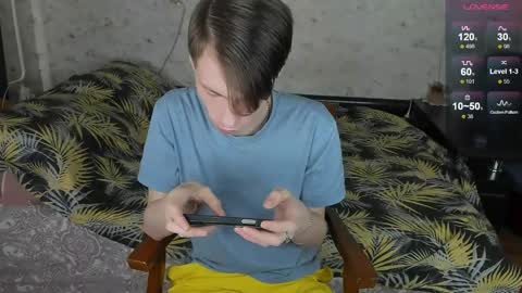 Snapshot of only_eric chatting on May 1, 2026, 3:55 am Erick online show from May 1, 2026, 3:55 am