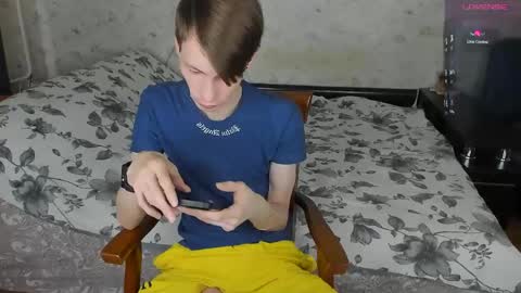 Snapshot of only_eric chatting on May 2, 2026, 4:17 am Erick online show from May 2, 2026, 4:17 am