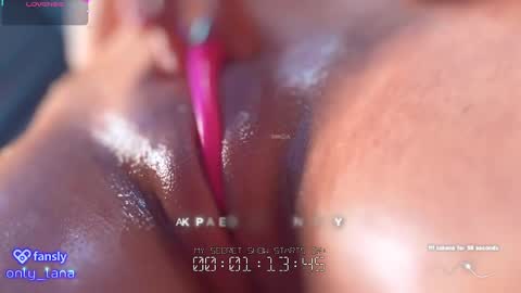 Lana Lexx online show from April 3, 2026, 9:46 pm