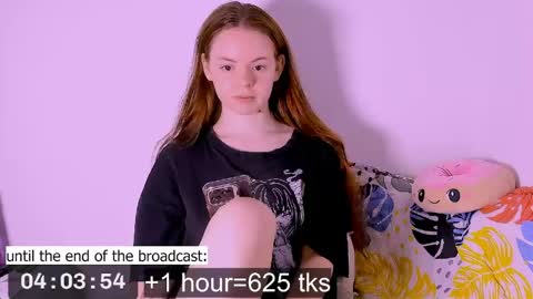 Snapshot of only_sarah1 chatting on May 5, 2026, 9:45 pm only_sarah1 online show from May 5, 2026, 9:45 pm