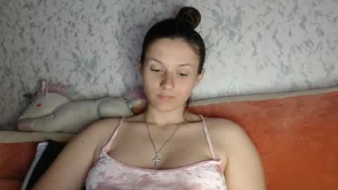 Amalia online show from April 22, 2026, 6:09 pm