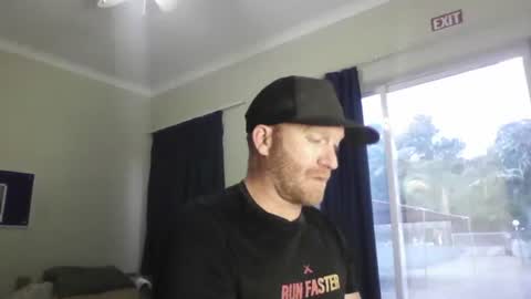 For me to know online show from October 5, 2025, 4:22 am