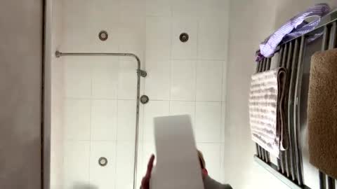 onlyloveyoutwice2016 online show from October 15, 2025, 10:59 am