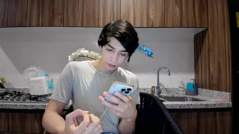 Snapshot of onlysergio chatting on April 30, 2026, 5:25 am Sergio online show from April 30, 2026, 5:25 am