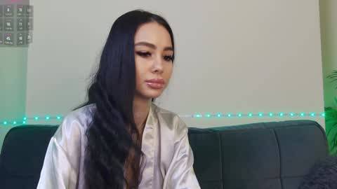 Xandra online show from January 31, 2025, 9:05 am