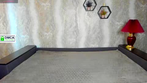 Hi im Natalie im glad to see you here online show from October 11, 2025, 12:04 pm