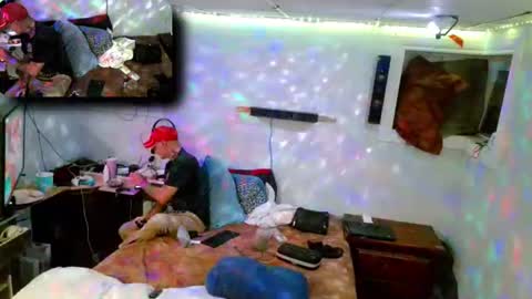 Snapshot of ontarioguy78 chatting on July 22, 2026, 3:53 am ontarioguy78 online show from July 22, 2026, 3:53 am