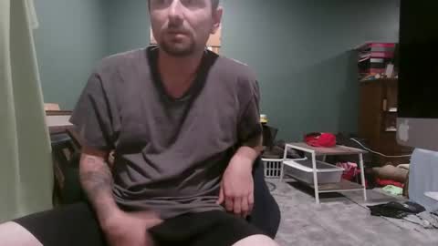 Snapshot of ontharise34 chatting on May 8, 2026, 2:11 pm ontharise34 online show from May 8, 2026, 2:11 pm