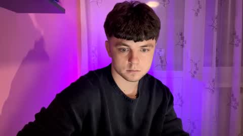 Mike online show from November 11, 2025, 6:52 pm