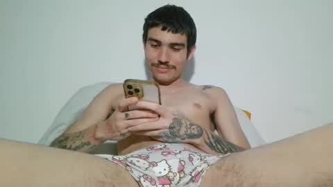 onzas_ online show from February 1, 2026, 9:35 pm