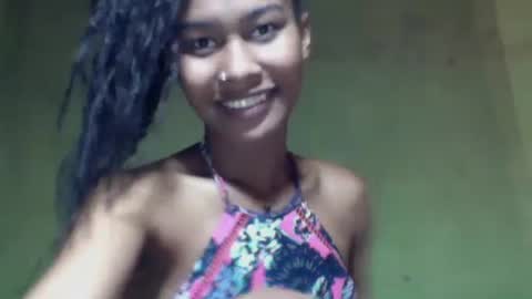 oolyette online show from October 5, 2025, 8:12 am