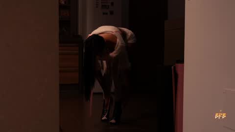 Eva online show from January 15, 2025, 7:12 pm