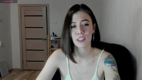 Britney online show from December 4, 2025, 2:04 pm