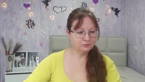 Vanessa online show from March 10, 2025, 6:05 am