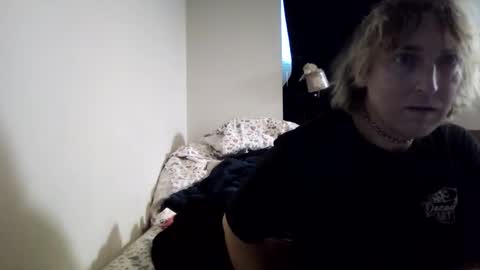 TsJojo online show from January 4, 2025, 7:02 pm