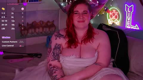 Opal online show from October 5, 2025, 7:50 am