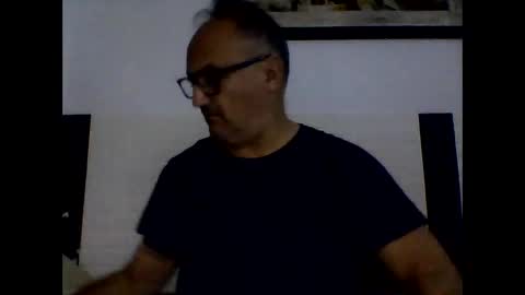 orac68 online show from November 8, 2025, 11:47 pm