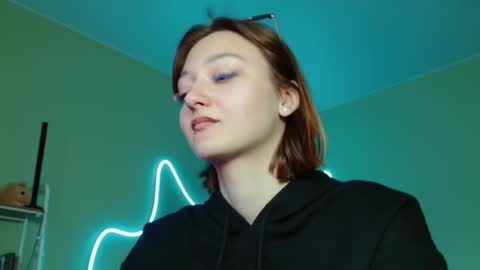 Snapshot of orange___melani chatting on October 21, 2025, 10:16 am Melani online show from October 21, 2025, 10:16 am