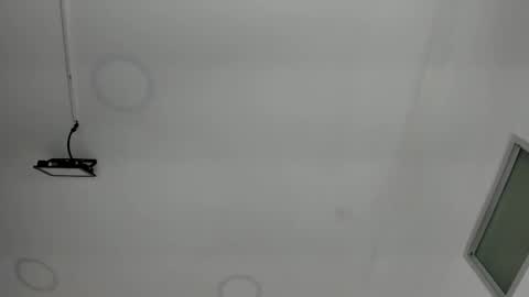 Miss Guzman  online show from September 28, 2025, 10:15 pm