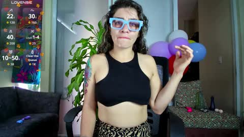 Oriana online show from April 8, 2026, 2:39 pm