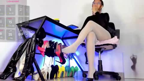 You can call me Sussana  online show from November 4, 2025, 12:43 am