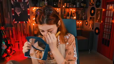 Orianna -  Hi Im into geek culture cosplay crafting LARP games. Shall we play DnD online show from December 29, 2024, 1:38 pm