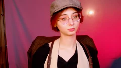 Orianna -  Hi Im into geek culture cosplay crafting LARP games. Shall we play DnD online show from September 19, 2025, 1:56 pm