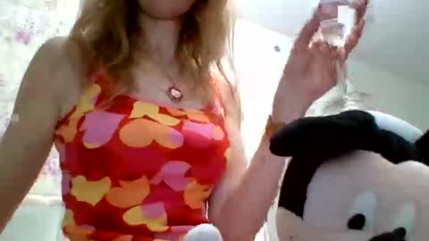 Snapshot of orivelle chatting on November 28, 2025, 11:18 pm orivelle online show from November 28, 2025, 11:18 pm
