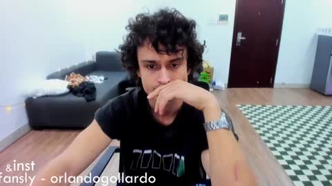 Snapshot of orlando__bloom chatting on January 13, 2025, 10:58 am Fansly and Instagram - online show from January 13, 2025, 10:58 am
